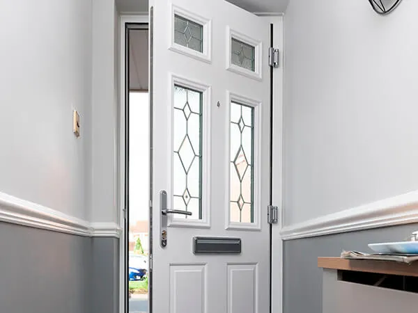 Clover Forte Door in Agate Grey with Trio Diamond Glass